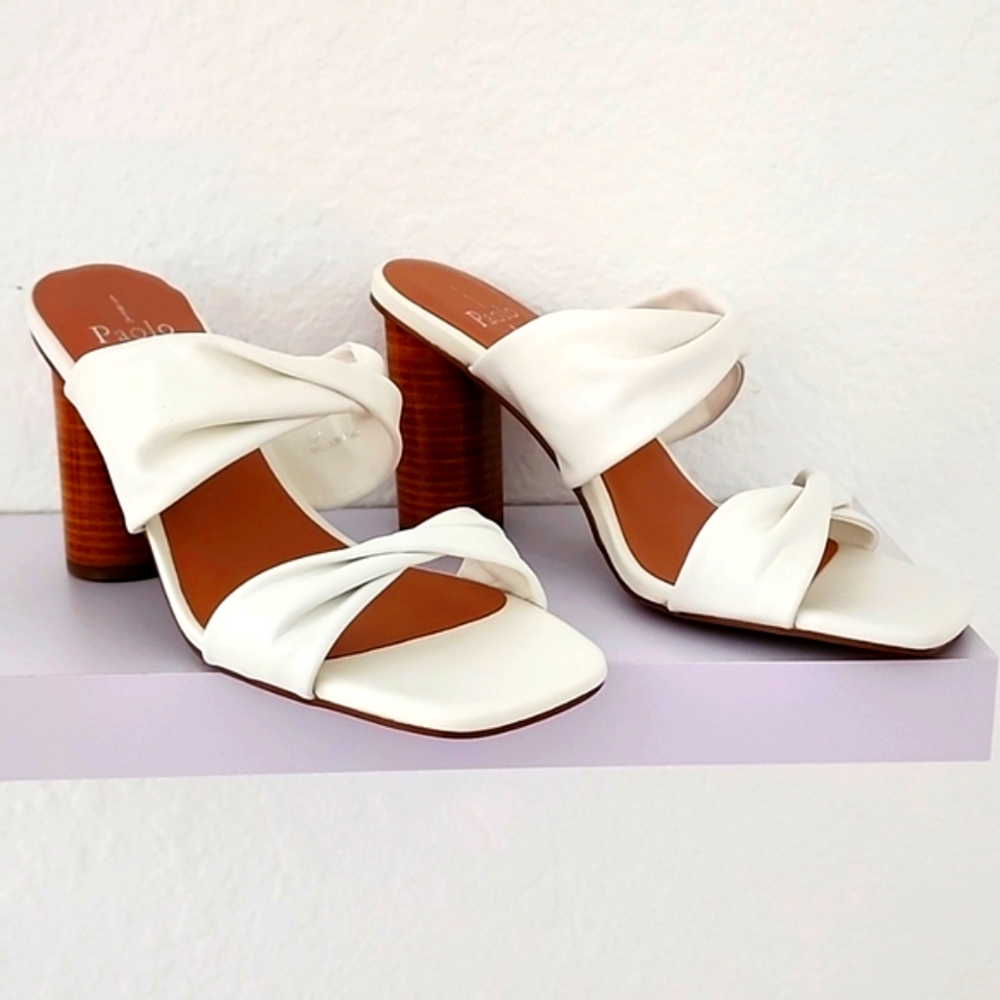 Linea Paolo NIB Women's Imani Leather Column Heel Square Toe Sandals. Size 9M